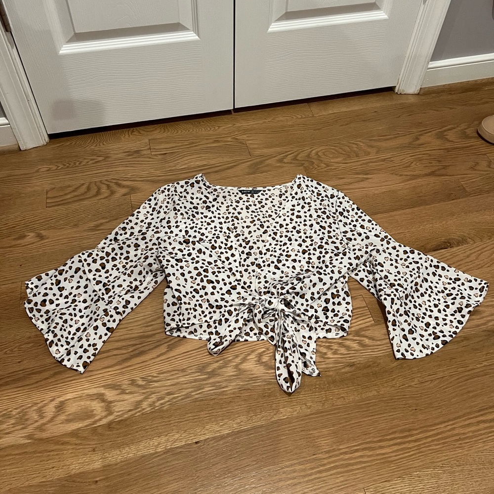 NWOT Shein wrap crop top.